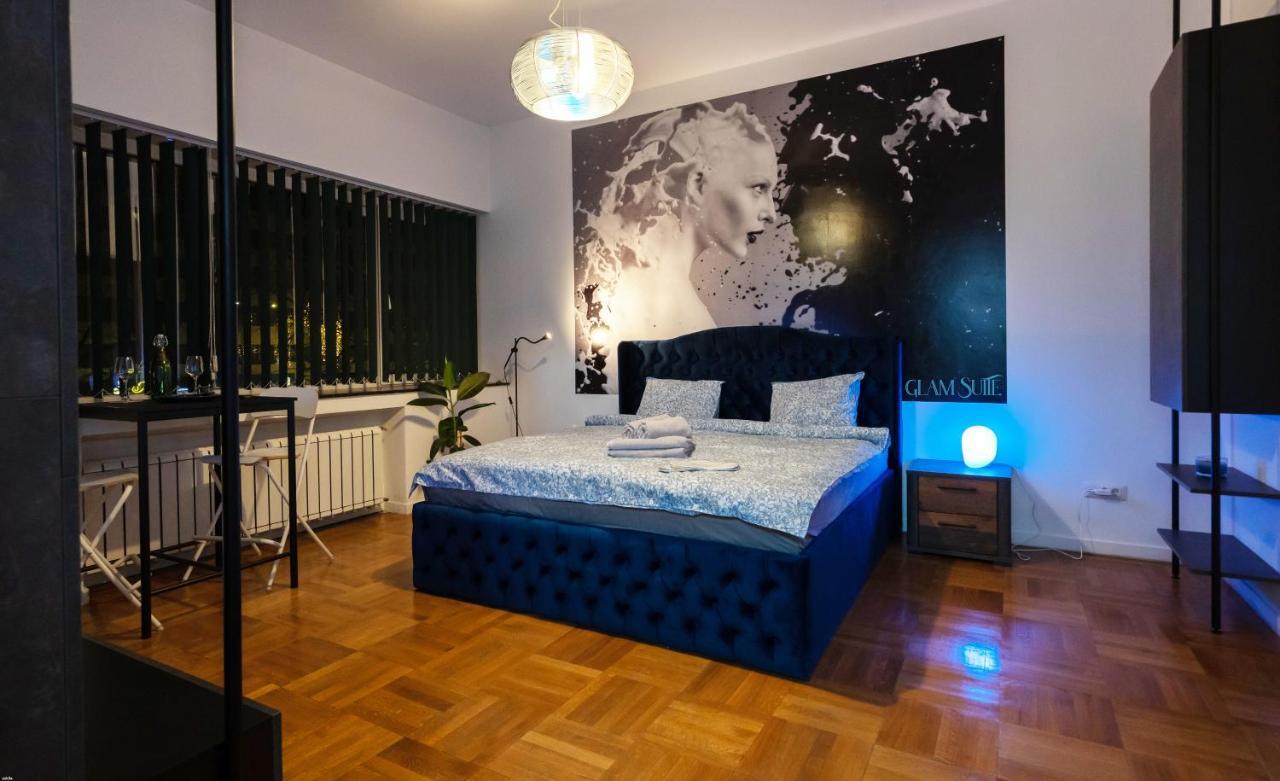 Maera Suites Central Bukarest Exteriör bild