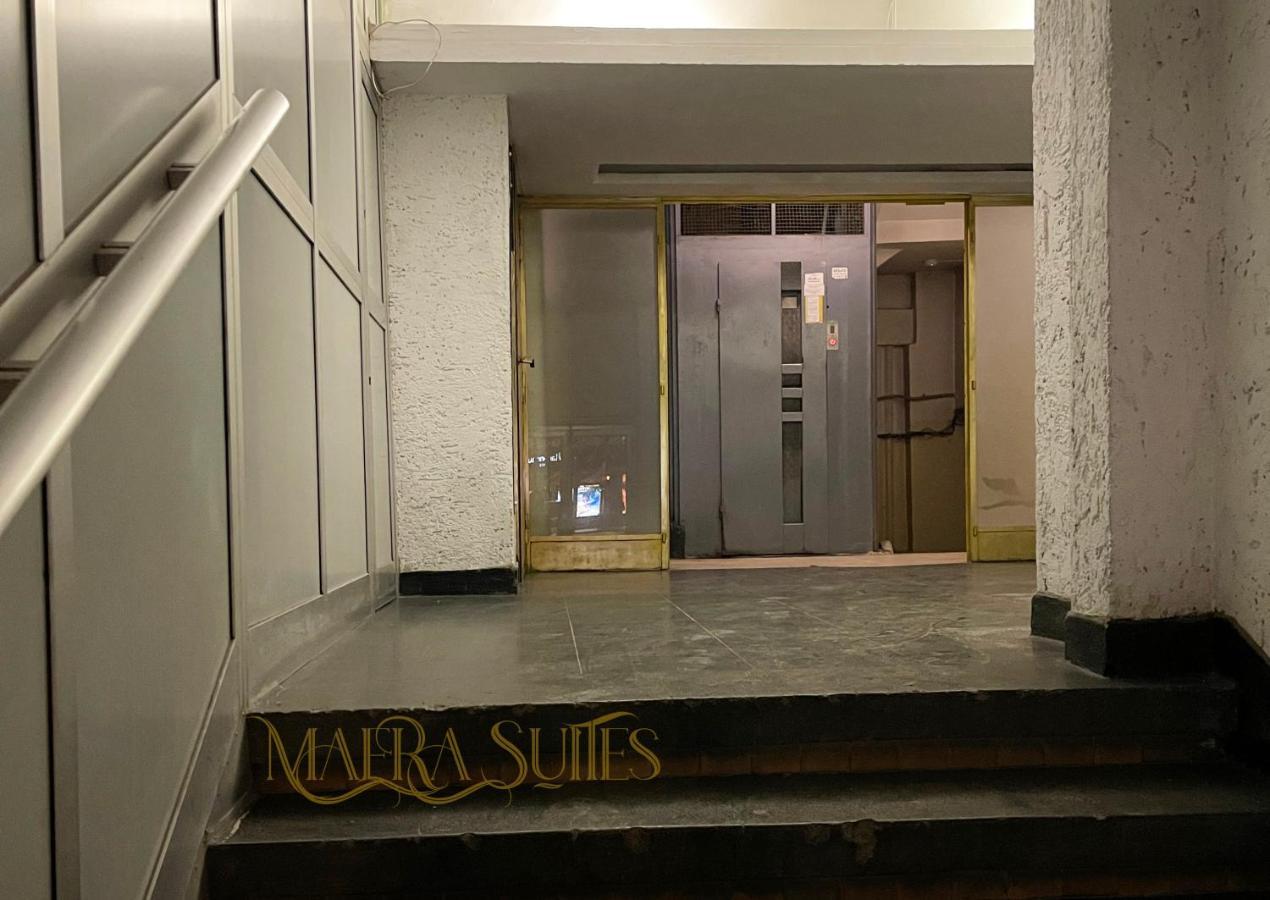 Maera Suites Central Bukarest Exteriör bild